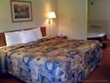 Knights Inn Charleston West Virginia Экстерьер фото